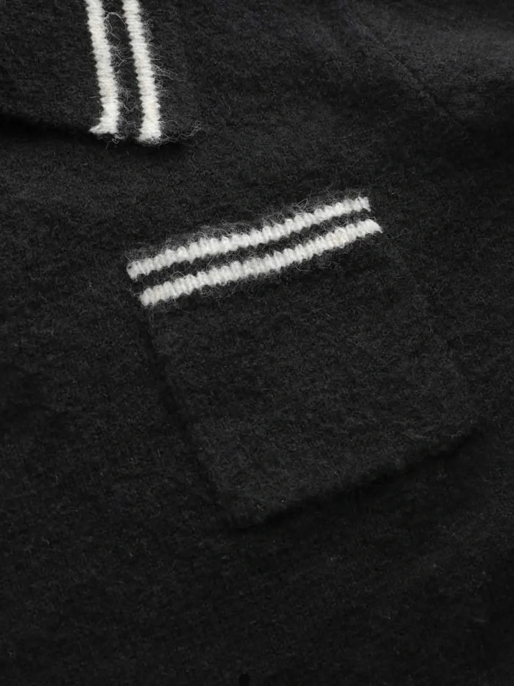 CIDER BLACK WHITE WOOL-BLEND COLLAR STRIPED TRIM OVERSIZED SWEATER, large nwt - Picture 3 of 3